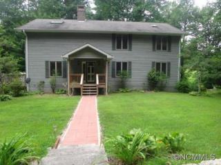214 Congress Ln, Hendersonville, NC 28739-0319