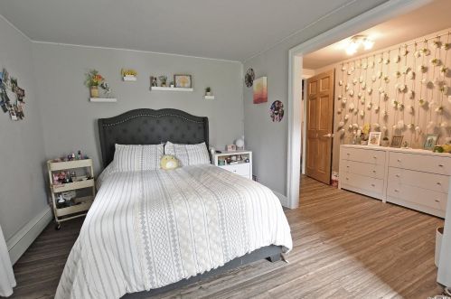 43 Madeline Rd, Panamoka NY  11961-2943 exterior