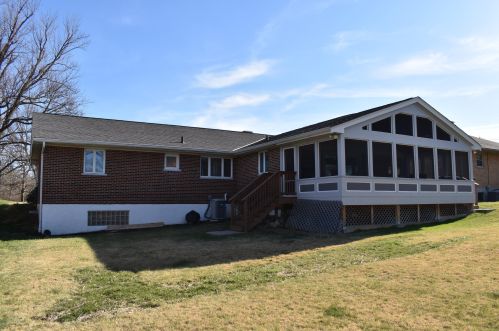 615 Highland Ave, Newport, KY 41075-1727