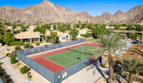 48211 Vista De Nopal, La Quinta CA  92253-2275 exterior