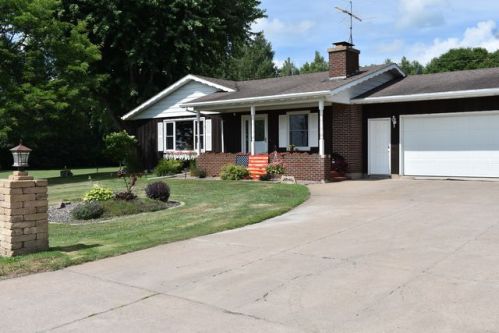 715 3rd St, Atwood, WI 54460-9570