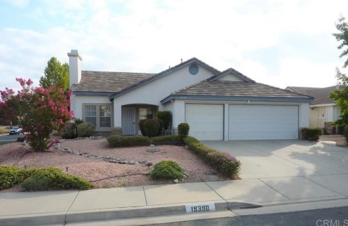 19390 White Birch Ct, Lake Elsinore CA  92530-6374 exterior