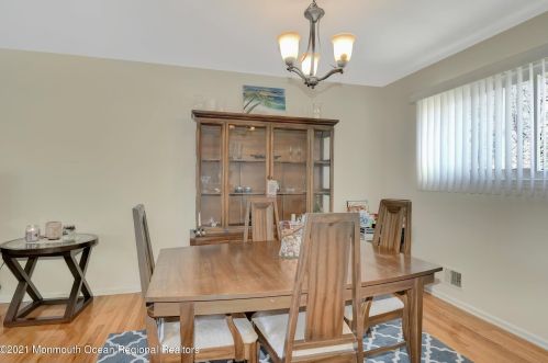 7 Danemar Dr, Middletown NJ  07748-3607 exterior