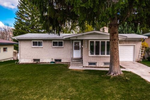 1533 Westland Ave, Idaho Falls, ID 83402-2603