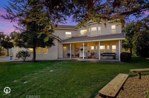 15414 Cuda Dr, Bakersfield CA  93307-9279 exterior