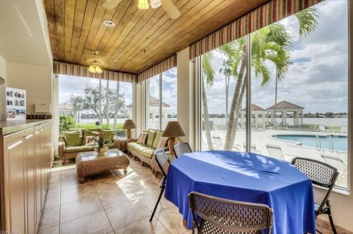 7754 Emerald Cir, Naples FL  34109-1782 exterior