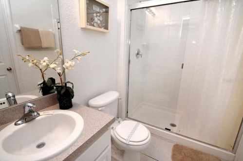 2520 Renshaw St, Kissimmee FL 34747-2109 exterior