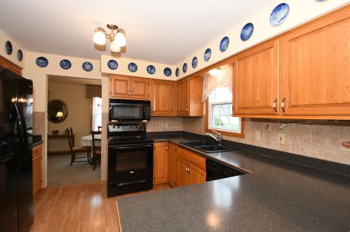 2444 43 Ave, Kenosha WI 53144-4224 exterior