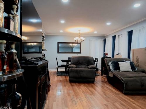 101 33rd St, Paterson, NJ 07514-1305