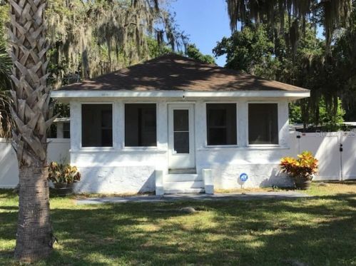 89 Dix Ave, Ormond Beach, FL 32174-5607