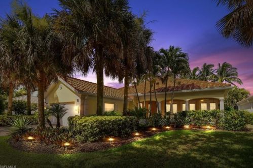4325 Queen Elizabeth Way, Naples, FL 34119-9587