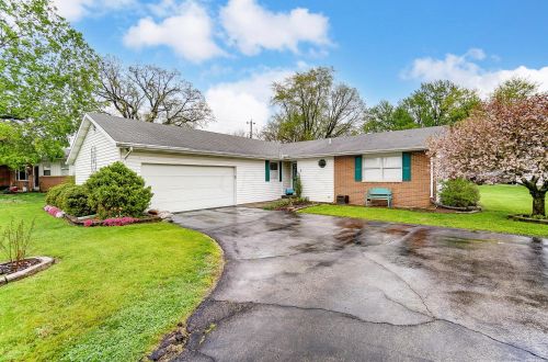 3 Murray Dr, Selma, OH 45368-9652