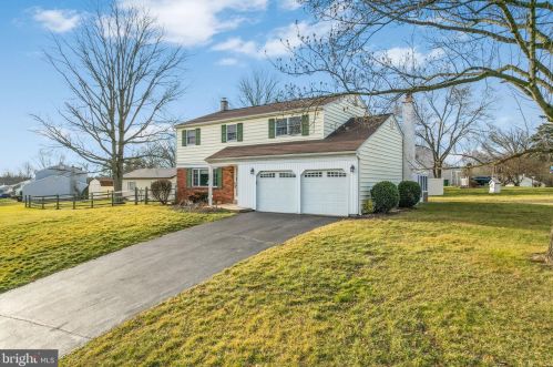 1908 Rampart Ln, Lansdale, PA 19446-5052