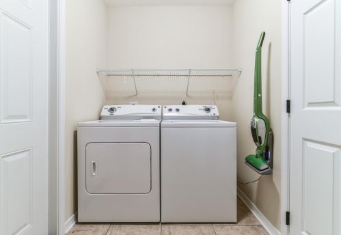 73 10th St, Shalimar FL  32579-1553 exterior