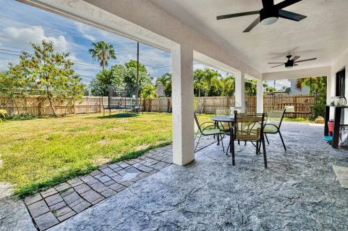 721 56 St, Cape Coral FL  33914-7224 exterior