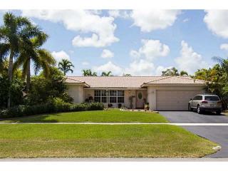 4706 Arthur St, Hollywood FL  33021-4737 exterior