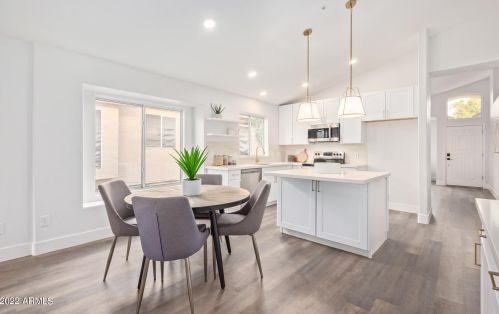 9472 Pine Valley Rd, Scottsdale, AZ 85260-2896