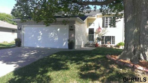 243 28th St, Ashland, NE 68003-1443