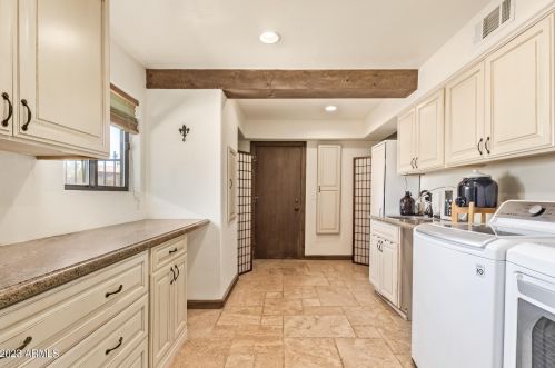 35825 17th Ave, Phoenix AZ  85086-7251 exterior