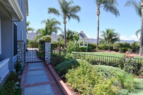 28289 Corte Ocaso, Temecula CA  92592-3081 exterior