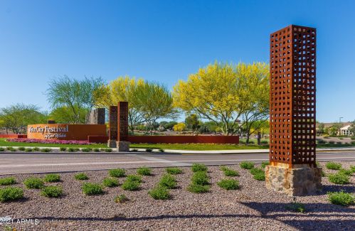 27535 Tonopah Dr, Buckeye AZ 85396 exterior