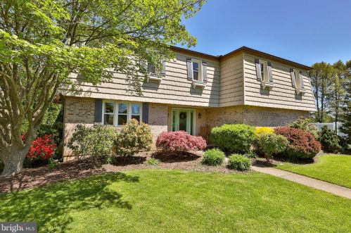 6228 Sage Dr, Macungie, PA 18062-9314