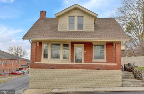 725 7th St, Lebanon, PA 17042-6710