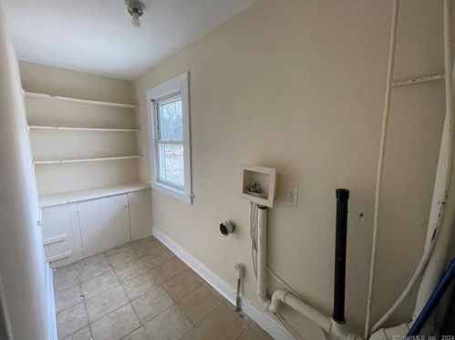 96 Gridley St, Bristol CT  06010-6206 exterior
