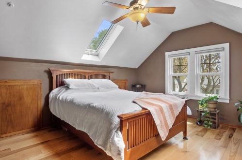 8134 Gridley Ave, Milwaukee WI 53213-3039 exterior