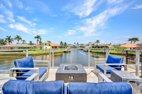 1640 Villa Ct, Marco Island, FL 34145-5135