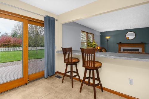 2815 Wynridge Dr, Darbydale OH  43123-8709 exterior