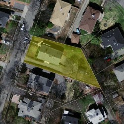 12 Stoneleigh Rd, Newton MA  02465-1914 aerial view