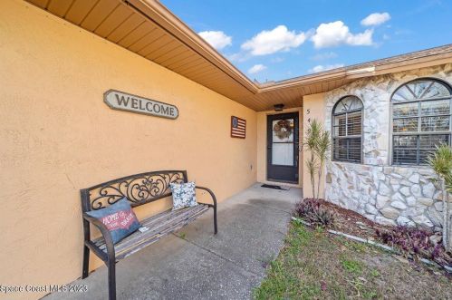 5490 Holden Rd, Cocoa, FL 32927-8127