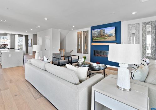 5985 Mccomb St, Crozet VA  22932-3023 exterior