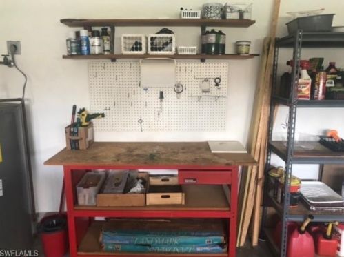 904 Belville Blvd, Naples FL  34104-6566 exterior