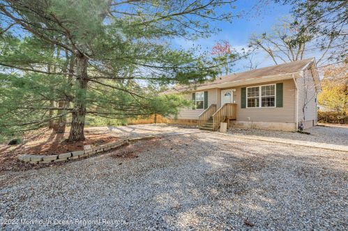 419 Barramore Ave, Lacey Township, NJ 08734-1902