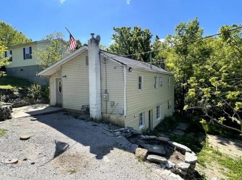 484 Walnut Rd, Covington, KY 41015-2371