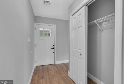 38 Parish Ln, Willingboro NJ  08046-2708 exterior