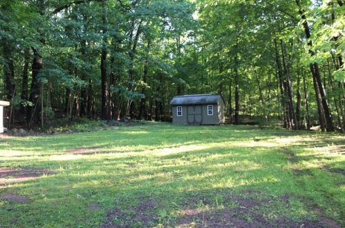 15 Main St, Califon NJ  07830-4309 exterior