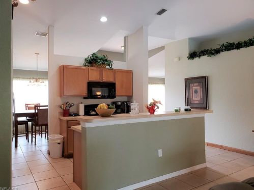 507 Aspen Ave, Lehigh Acres FL 33974-9613 exterior