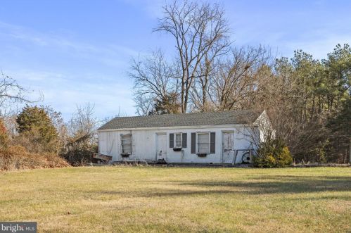 13070 Old Valley Pike, Edinburg VA  22824-3144 exterior