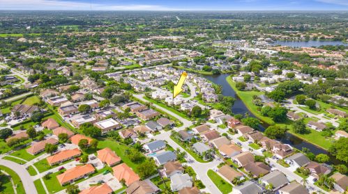 1520 Shaker Cir, West Palm Beach FL  33414-5735 exterior
