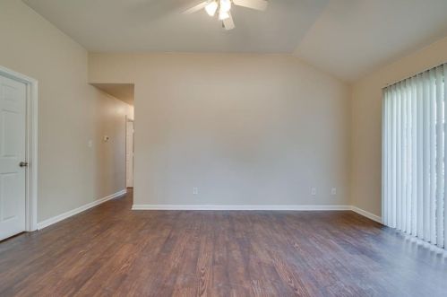 1413 Paco Trl, Denton TX  76209-4648 exterior