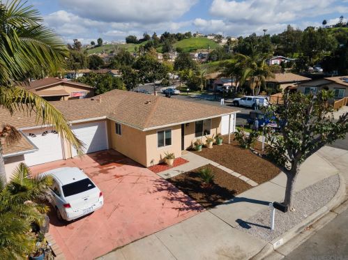 102 Magdalena Dr, Oceanside, CA 92057-6701