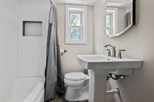 27 Christler St, Pittsburgh PA 15223-2038 exterior