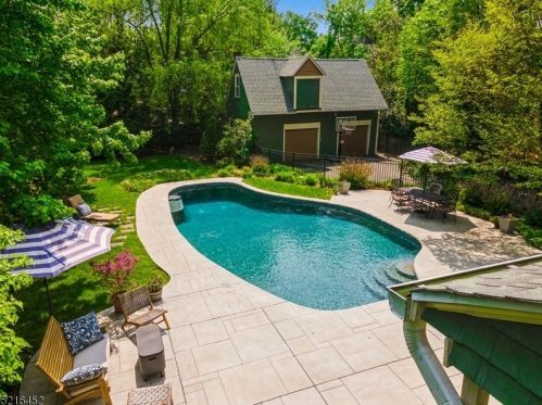 158 Lorraine Ave, Montclair NJ  07043-1913 exterior