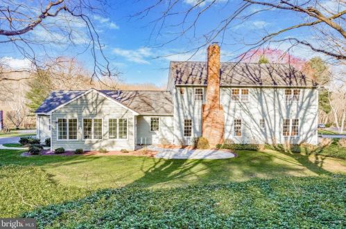 844 Hunt Rd, Newtown Square, PA 19073-3522