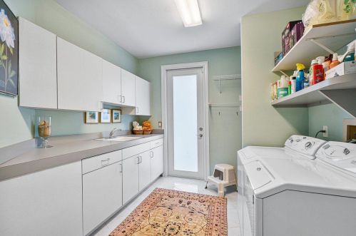 5310 Boca Marina Cir, Boca Raton FL 33487-5221 exterior