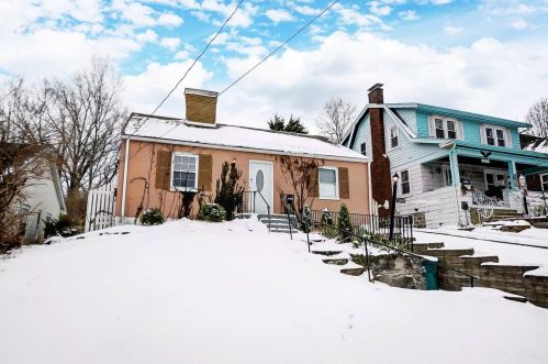 2933 Feltz Ave, Cincinnati OH  45211-4923 exterior