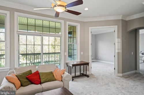 15573 Alderbrook Dr, Haymarket VA  20169-6130 exterior